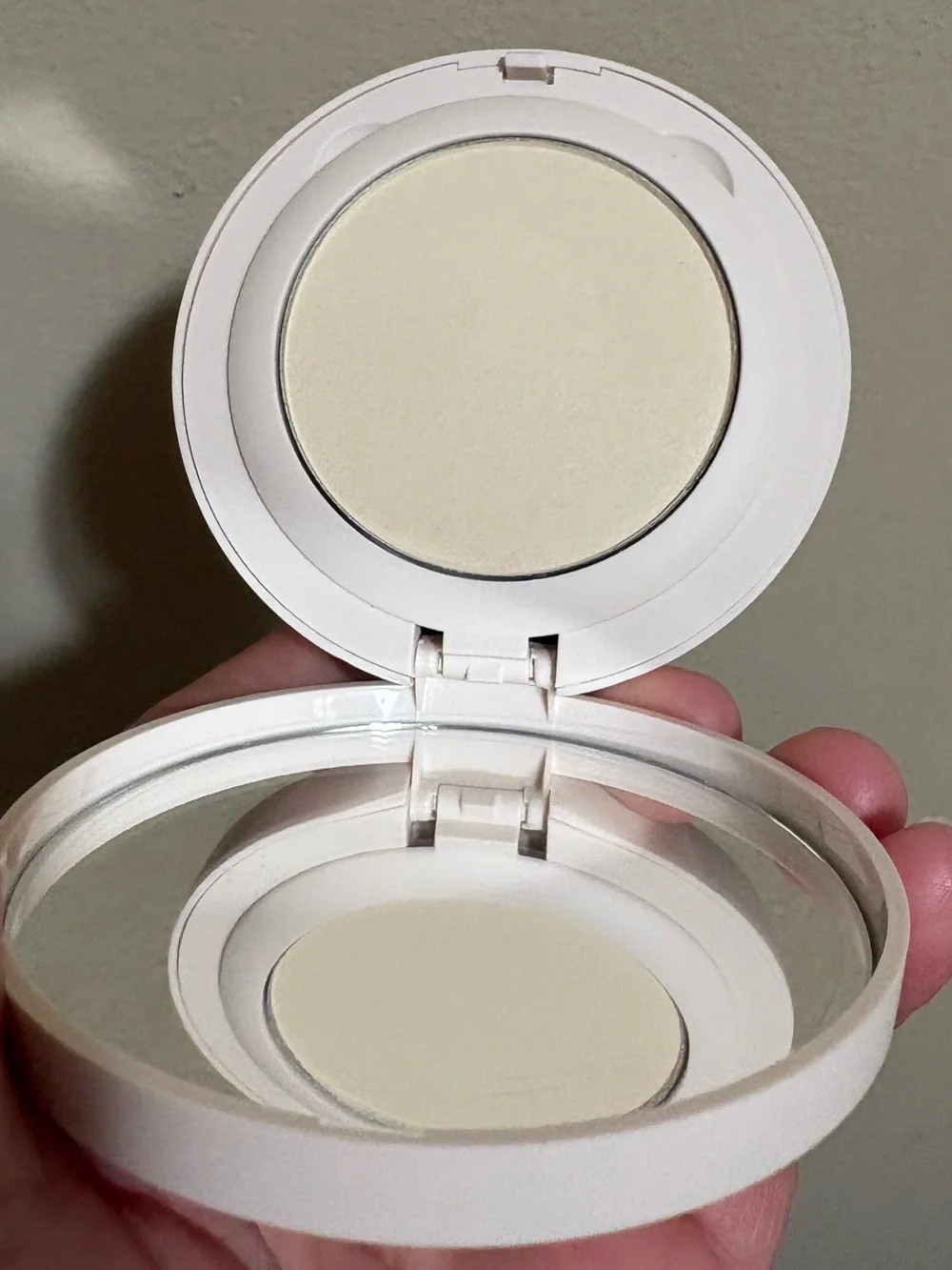 Laura Mercier Translucent Pressed Setting Powder TRANSLUCENT Ultra-Blur New.